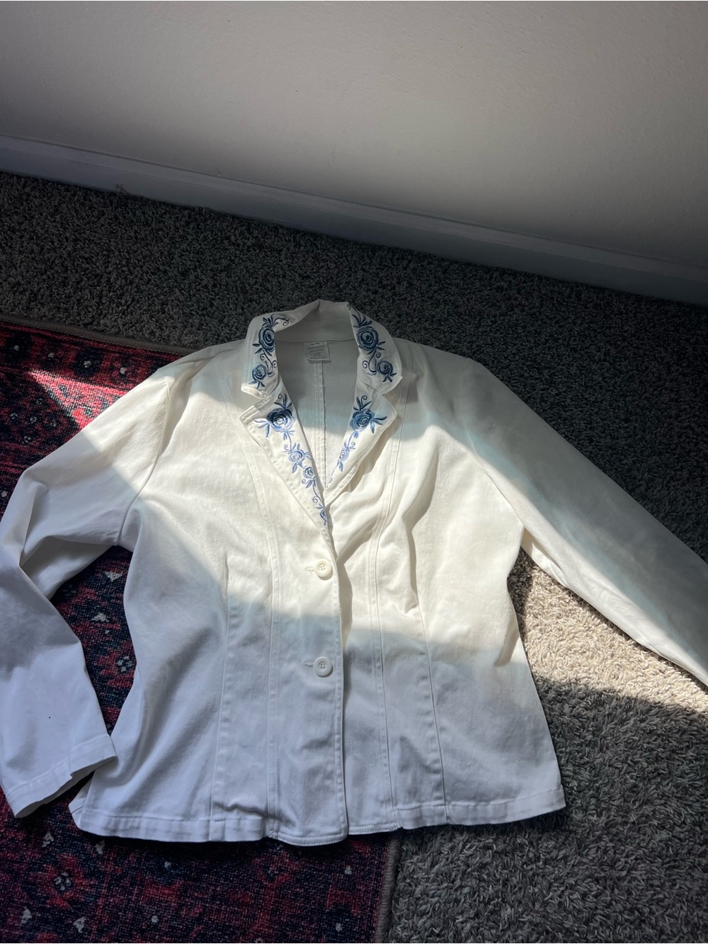 Women's Embroidered Jacket